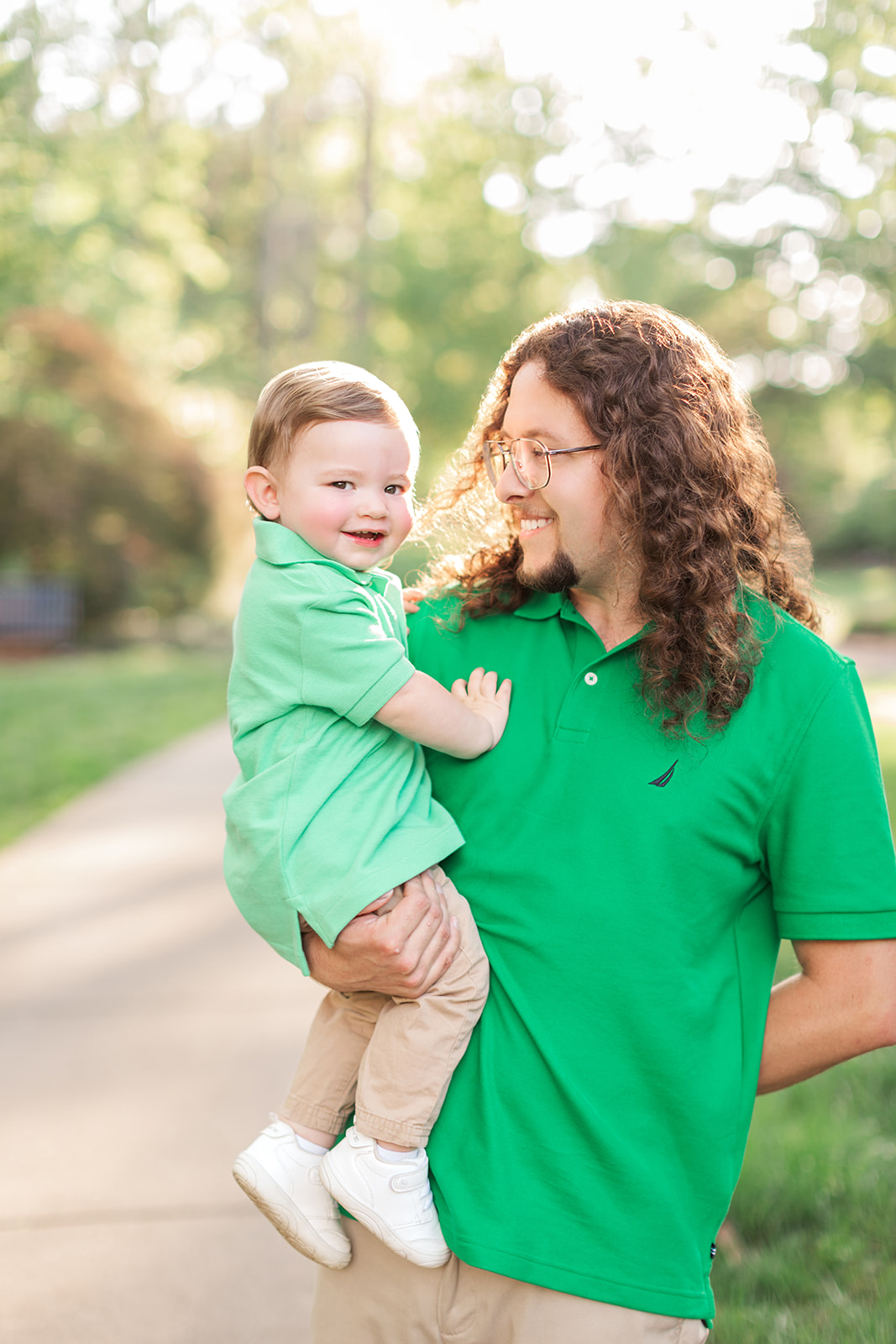 Catledge family spring portrait at Glencairn Garden in Rock Hill, SC