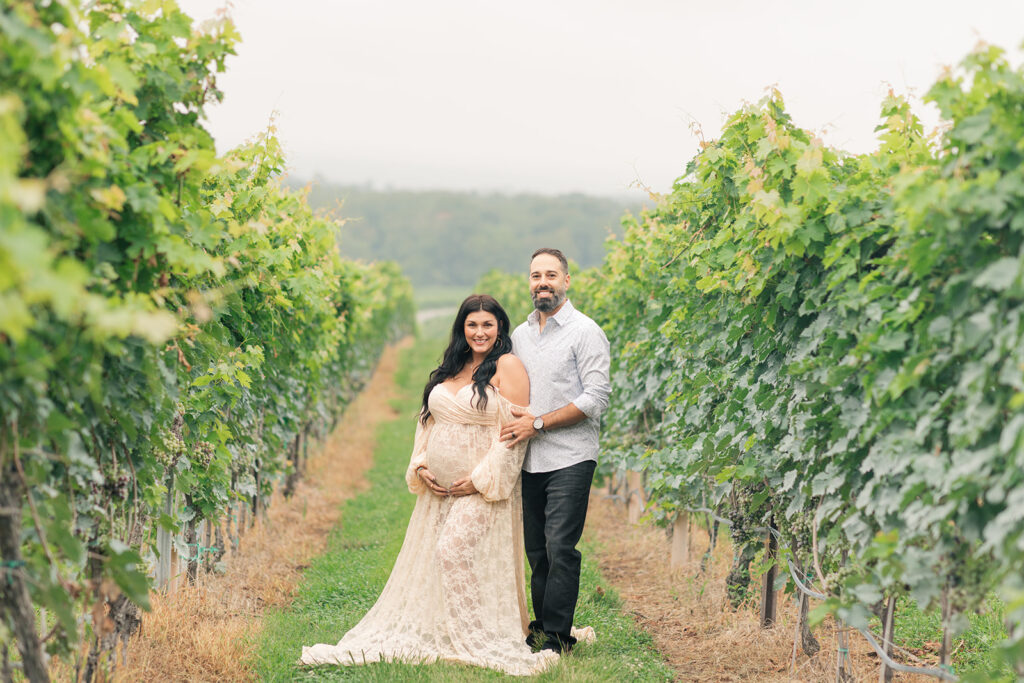 Tender maternity moment captured at Raffaldini Vineyard